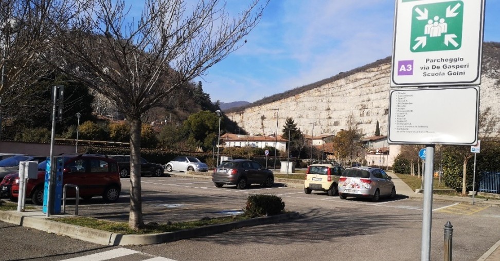 Area Attesa A.03: Parcheggio � Via de Gaspari